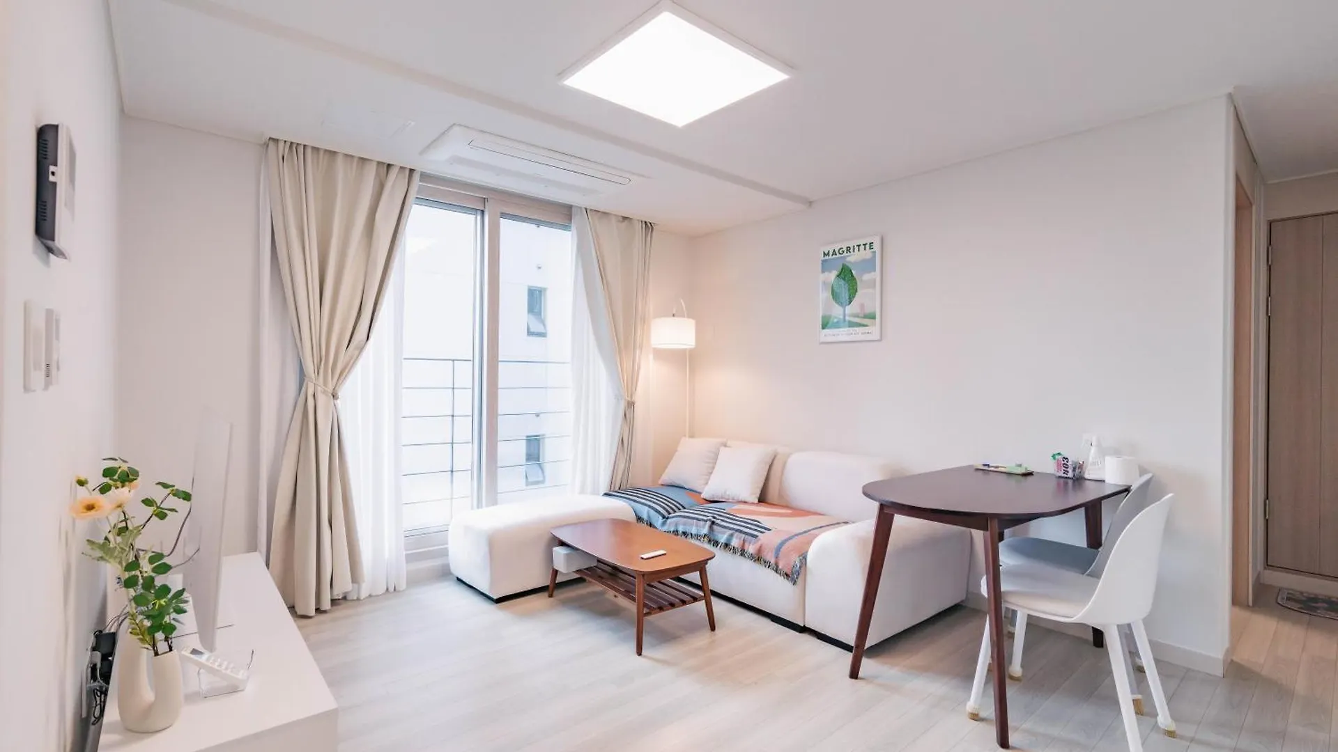 Stayseeu - Seoul Botanic Park, Airport - Foreigners Only
